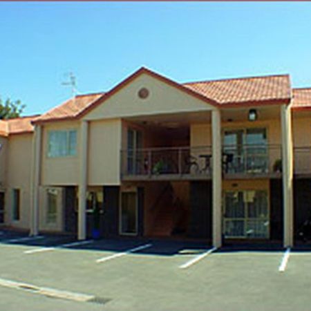 Antonios Motor Lodge Christchurch Exterior photo